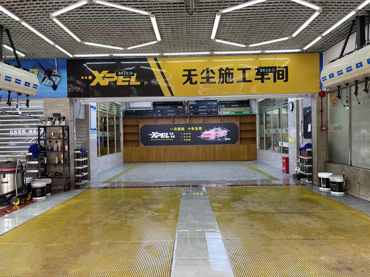 啟越匯汽車